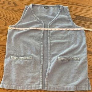Mackinac Island vest size M open front lake blue logo Mackinac on front chest